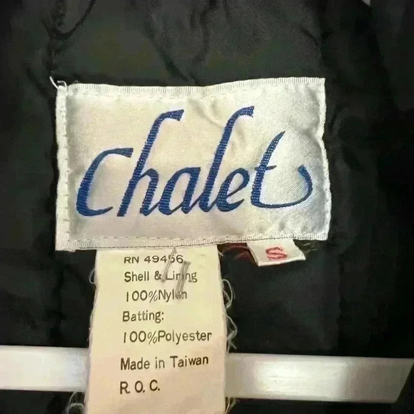 Women’s Vintage Chalet Black Puffer Jacket- Size Small - Picture 3 of 3